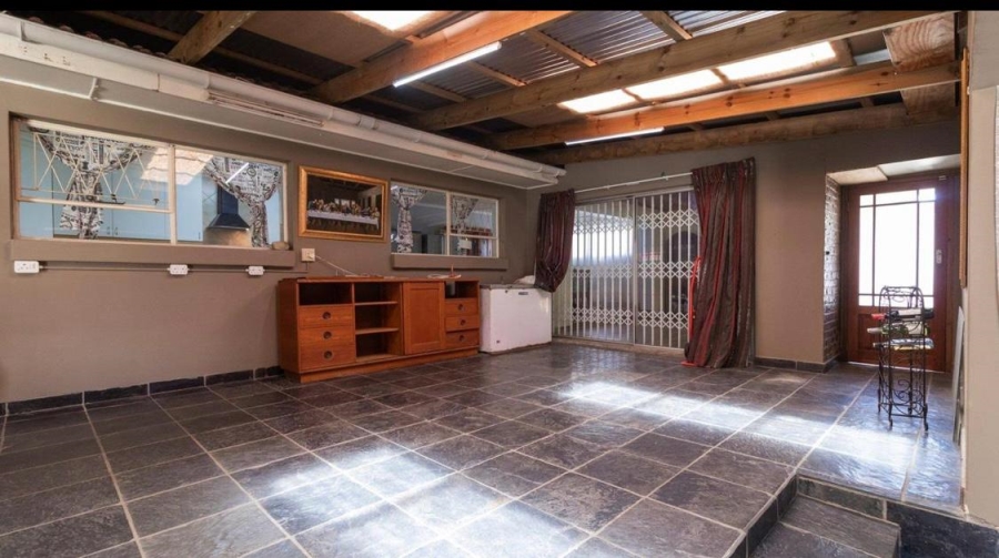 4 Bedroom Property for Sale in King Williams Town Central Eastern Cape